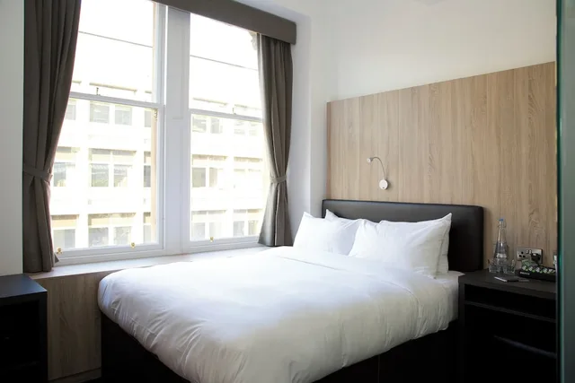 غرفة بسرير كوين، Z Hotel Liverpool 1/5