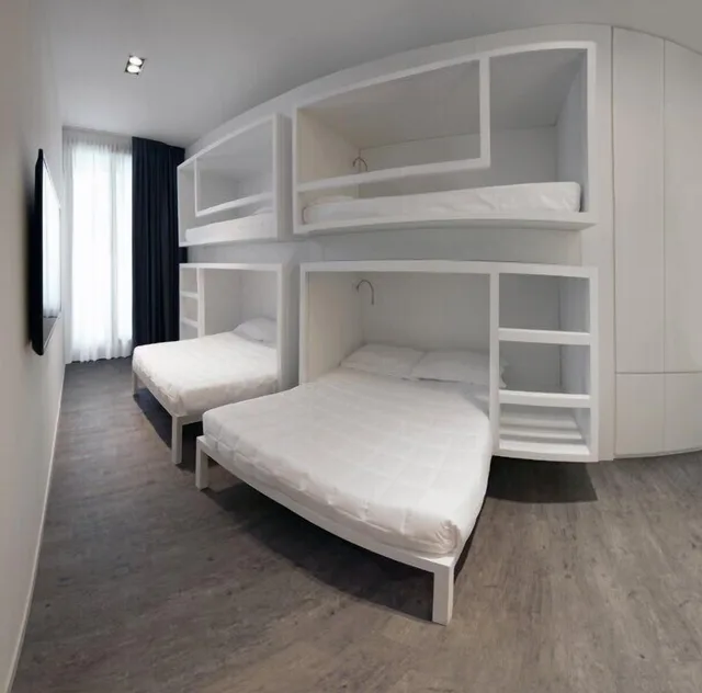 جناح عائلي بسرير كوين وسرير مزدوج وسرير بطابقين، Hotel Europa Monetti 3/3