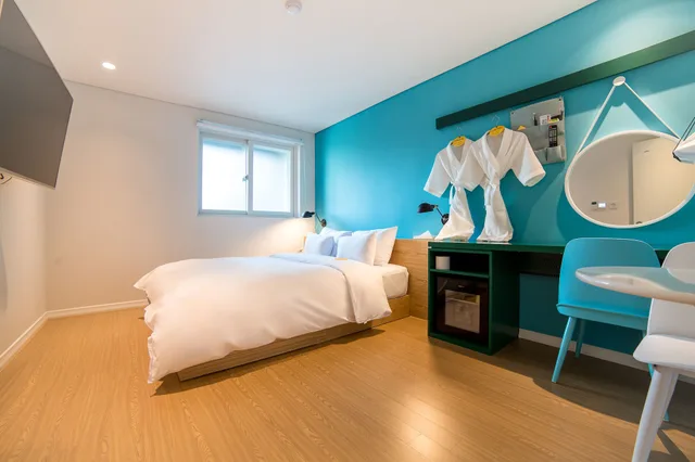 غرفة قياسية بسرير مزدوج، Hotel Yeogiuhtte Gyeongpo 3/3