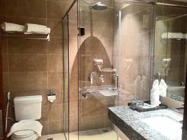 غرفة غراند عصرية ديلوكس بسرير مزدوج، Grand TW Batam Center Hotel & Convention 5/5