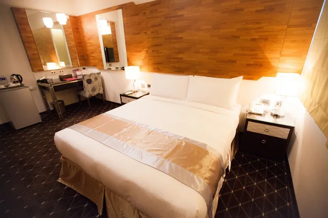 غرفة أساسية بسرير مزدوج، Kai Shen Sinsu Hotel 2/5