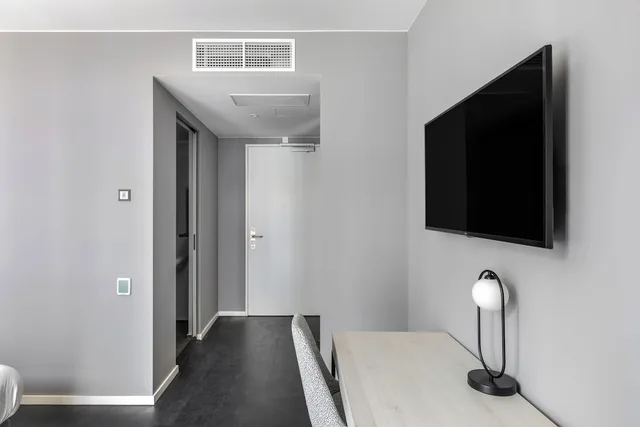 Medium, Queen Bed، Numa | Boxer Rooms & Apartments 4/10