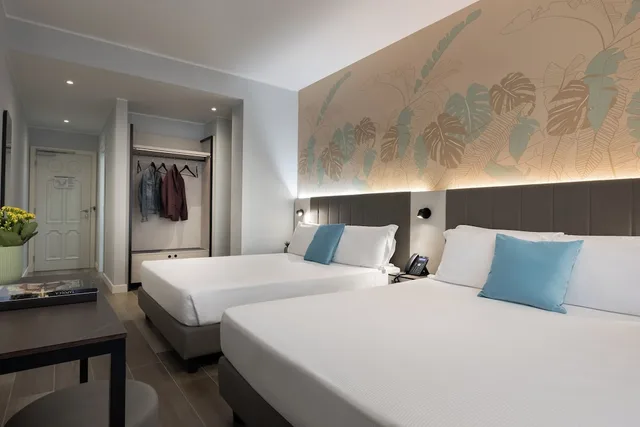 غرفة عائلية بسريرين كوين، iH Hotels Milano Centrale 5/8