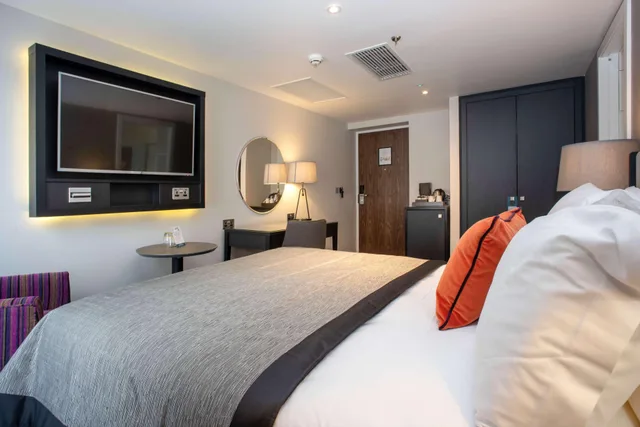 غرفة ديلوكس بسرير كينج، Ten Hill Place, WorldHotels Distinctive 1/2