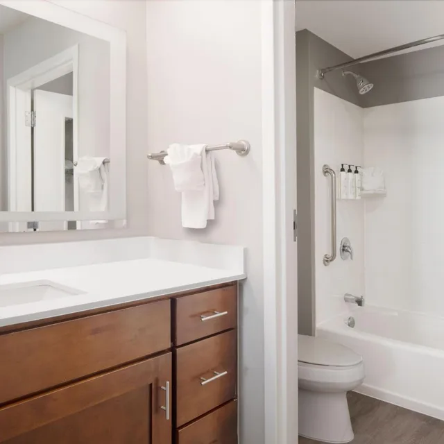 استوديو بسرير كينج لذوي الإعاقة، Towneplace Suites By Marriott Galveston Island 6/7