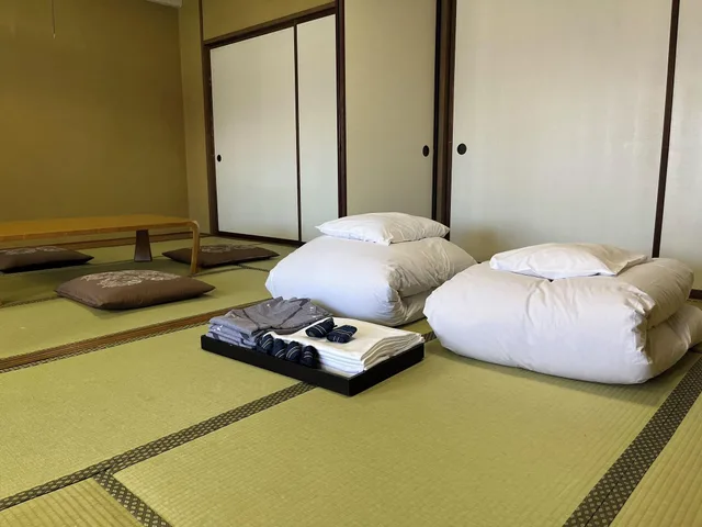 غرفة للمدخنين، Hotel Laforet Shuzenji 1/2