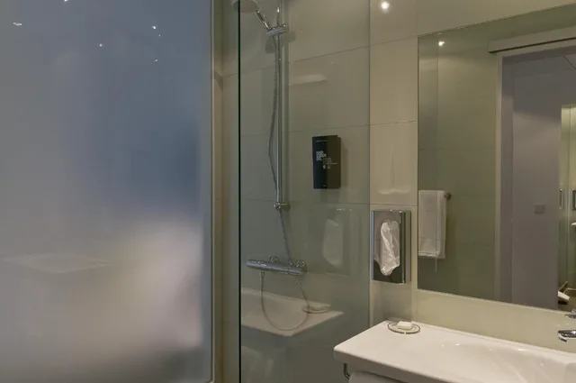 غرفة قياسية بسرير فردي، Super 8 by Wyndham Munich City North 10/10