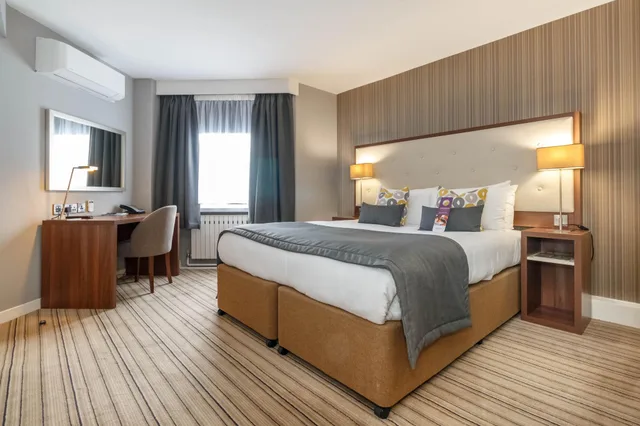 جناح، Garner Hotel Preston Samlesbury 1/7