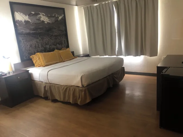 استوديو بسرير كينج، Budget Inn Denver Downtown 1/2