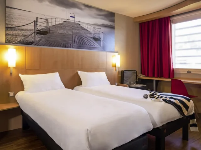 غرفة قياسية بسريرين منفصلين، ibis Cannes Mandelieu 3/7