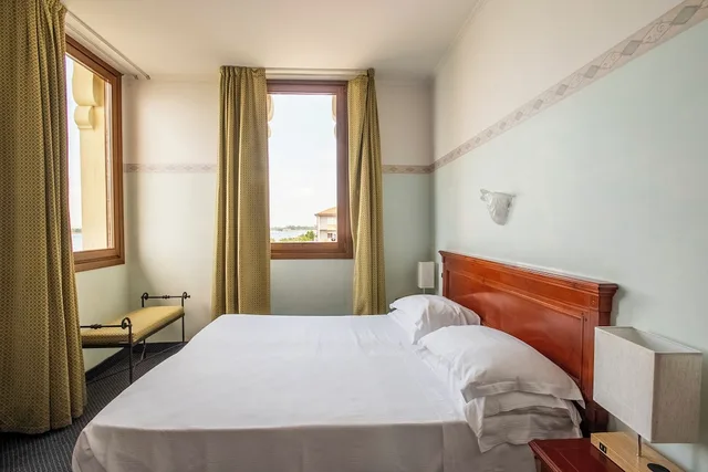 Room, Double Bed, Lagoon View، Russo Palace 5/10