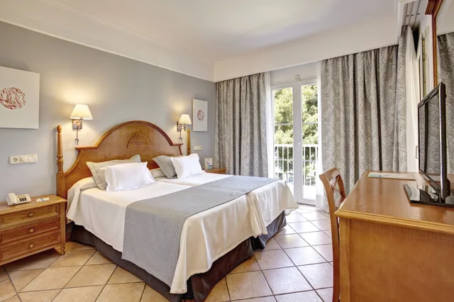 شقة بسريرين منفصلين بشرفة بغرفة نوم واحدة مع أريكة، Grupotel Gran Vista And Spa 2/7