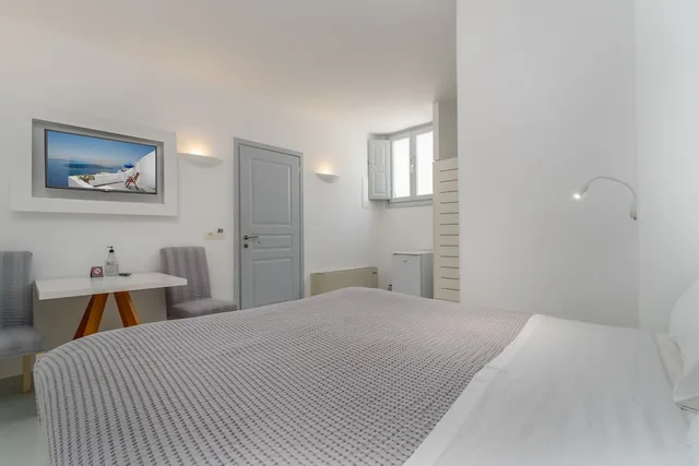 غرفة ديلوكس بسرير كوين، Central Fira Hotel 3/10