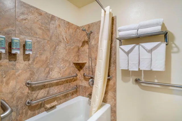غرفة بسرير مزدوج لذوي الإعاقة، Best Western Casa Grande Inn 5/5