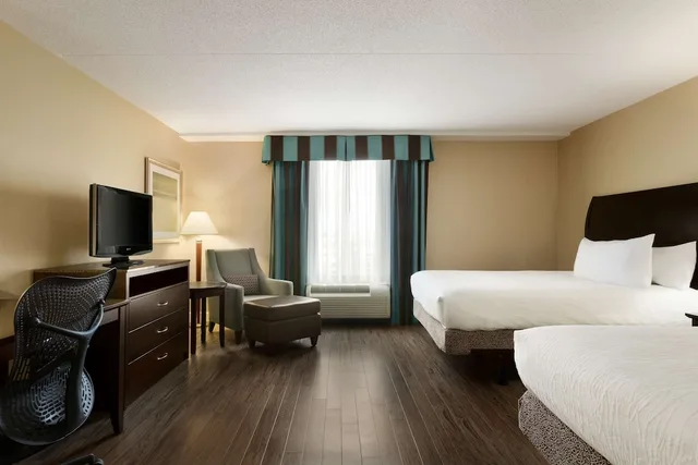 غرفة بسريرين كوين لذوي الإعاقة، Hilton Garden Inn Vaughan Toronto 2/4