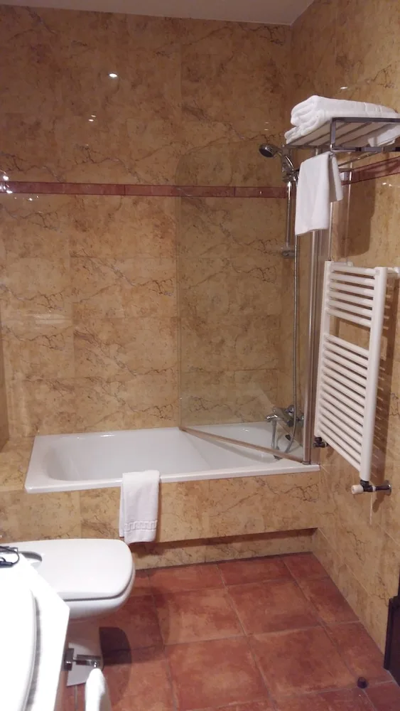 غرفة مفردة بسريرين منفصلين، Coso Viejo Hotel 7/8