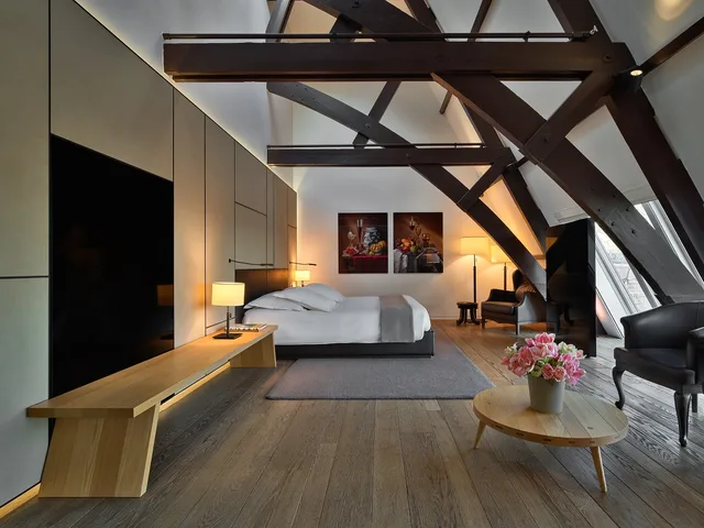 جناح غراند جونيور بسرير مزدوج، Mandarin Oriental Conservatorium, Amsterdam 3/4