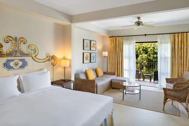 إقامة بـ3 غرف نوم في الطابق العلوي، PINE CLIFFS RESIDENCE, A LUXURY COLLECTION RESORT 1/10