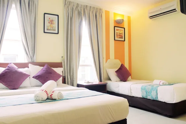 غرفة عائلية بسرير مزدوج وسرير فردي، Sun Inns Hotel Puchong One 1/2