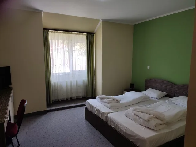 غرفة قياسية بسريرين منفصلين، Hotel Iri 2/10