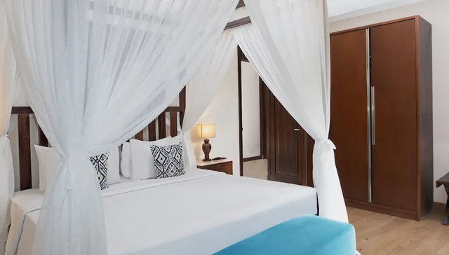 Private, 5 Bedrooms, Villa, 3 King Beds, Queen Bed, Hot Tub، Grand Sunshine Resort and Convention 5/10