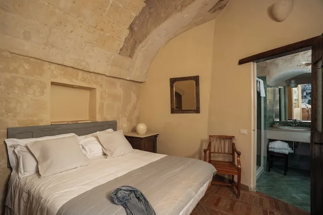 غرفة تقليدية بسرير مزدوج بإطلالة على المدينة، Locanda San Martino Thermae 1/10