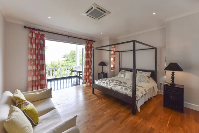 Deluxe, King Bed, Beach Front, Ocean View، Chateau Elysium 3/10