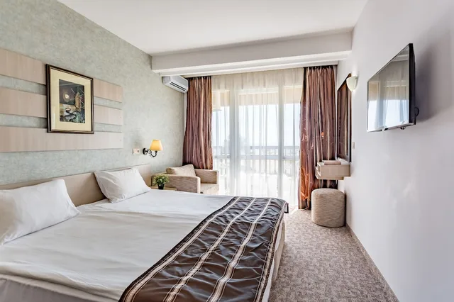 غرفة قياسية بسريرين منفصلين، HI Hotels Imperial Resort 2/9