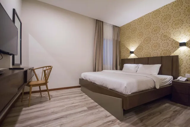 Standard, Double Bed, No Window، Wifi Boutique Hotel 2/2