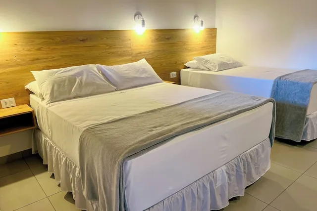 غرفة كومفورت ثلاثية بسرير كوين وسرير فردي، Velinn Pousada Bromelias 2/10