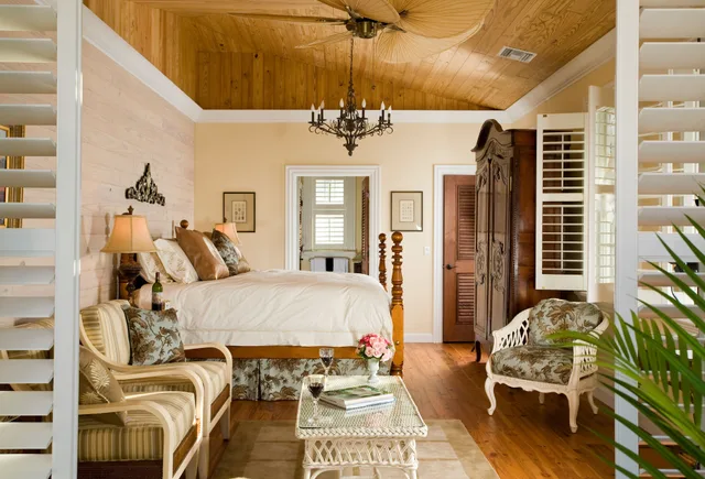 Lanai, Luxury, King Bed، Port D'hiver 1/2