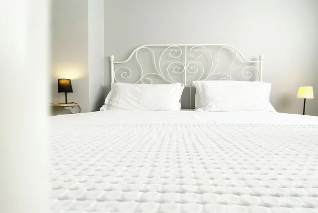 Blue, City, Studio, Queen Bed، Live In Athens Short Stay Apartments 6/10
