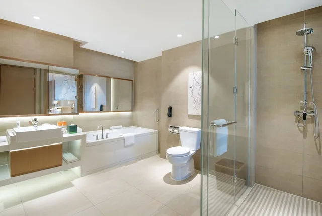 غرفة قياسية بسرير كينج بشرفة، Holiday Inn Chengdu High-Tech Center 6/7
