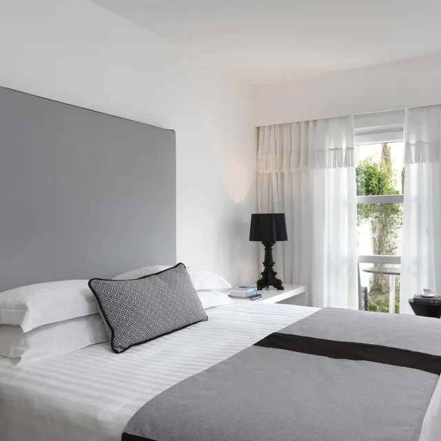 Room, Double Bed, Garden Floor، Aressana Spa Hotel and Suites 7/10