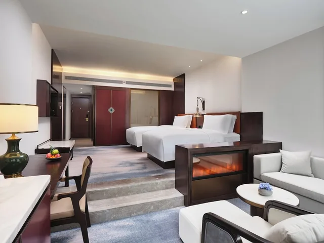 غرفة بريميوم بسرير كينج بشرفة، Intercontinental Jiuzhai Paradise 3/4
