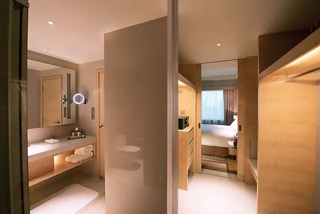 جناح تنفيذي بسرير كينج مع دخول الصالة، Doubletree By Hilton Johor Bahru Hotel 9/11