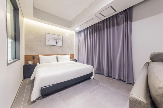 جناح ملكي، Pyeongtaek Stay Hotel 1/2