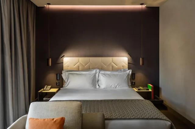 Deluxe, Double Bed, Balcony, HOTEL VIU MILAN 4/8