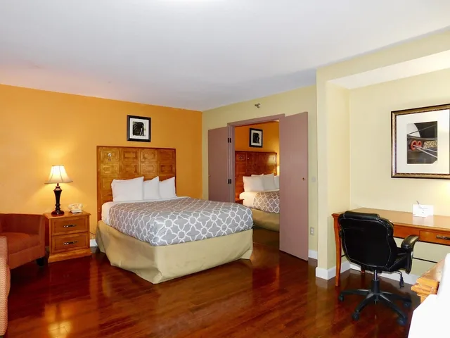 جناح بسريرين كوين، Americas Best Value Inn Suites Anchorage Airport 1/3