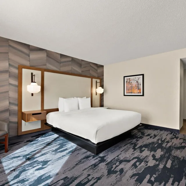 غرفة بسرير كينج بحوض استحمام لذوي الإعاقة، Fairfield Inn And Suites By Marriott Chesapeake 6/10