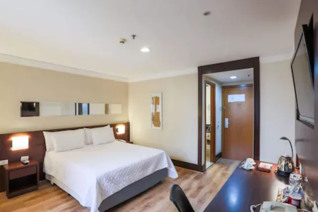 Luxo Cama Casal، Transamerica Executive Congonhas 2/3
