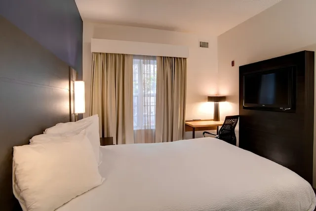 جناح بسريرين مزدوجين بغرفتي نوم، Residence Inn Columbia Northeast/Fort Jackson Area 1/3