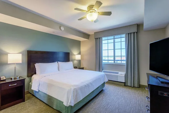 جناح بسرير كينج وسرير كوين بغرفتي نوم، Homewood Suites by Hilton Port St Lucie-Tradition 9/14