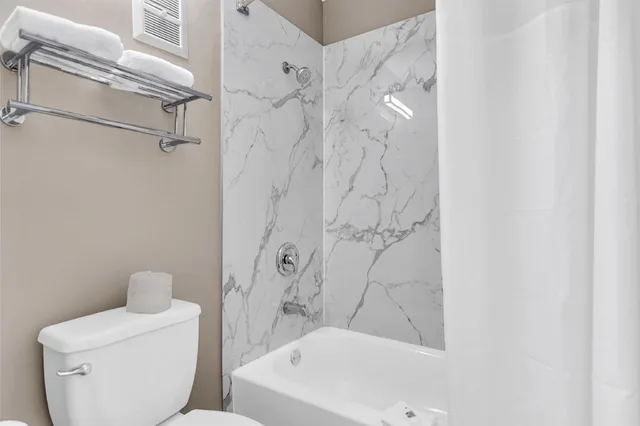 غرفة بسرير كينج لغير المدخنين بمطبخ، Studio 6 Extended Stay - Summerville, SC - Charleston 9/10