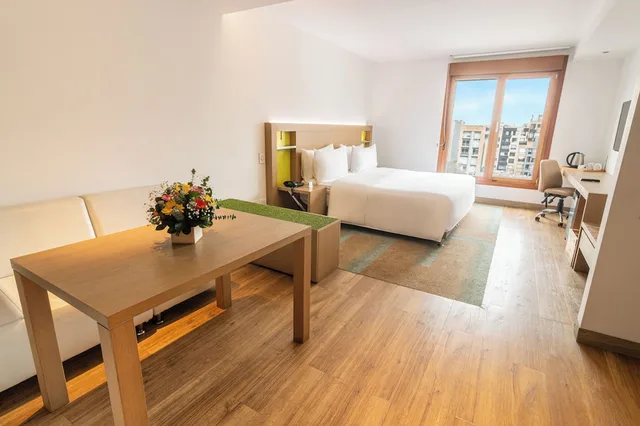 Master, Suite, King Bed, Sofa, Biohotel Organic Suites 4/10