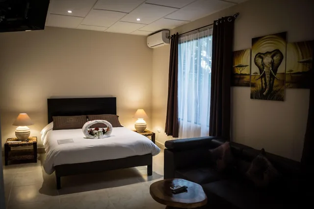 غرفة قياسية، Hotel Villa Creole 1/2