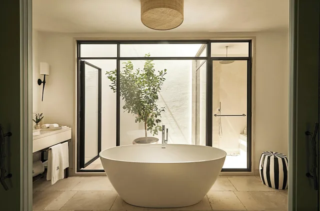 جناح جونيور، Rocco Forte Masseria Torre Maizza 2/2