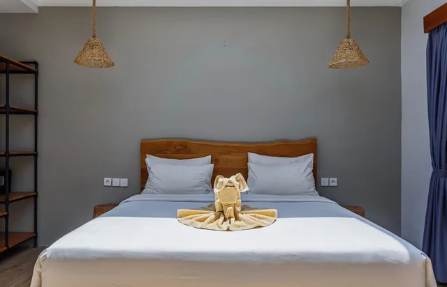 Sky, Deluxe, King Bed، Canggu Hype 1/10