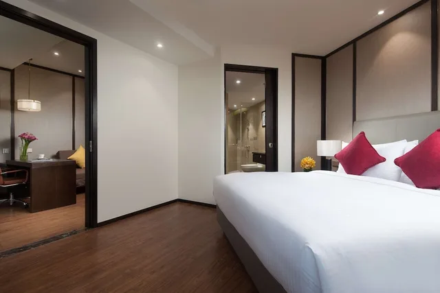 Ramada Shanghai Songjiang، Songjiang 6/30