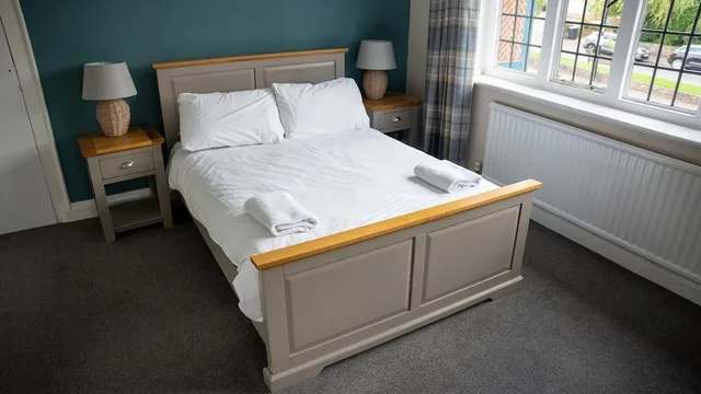 Room, Double Bed, The Star Inn 4/4